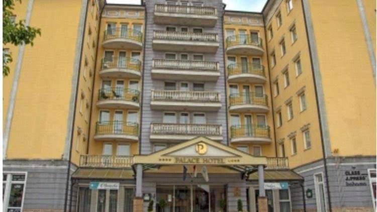 Palota Apartman Hévíz Exterior foto